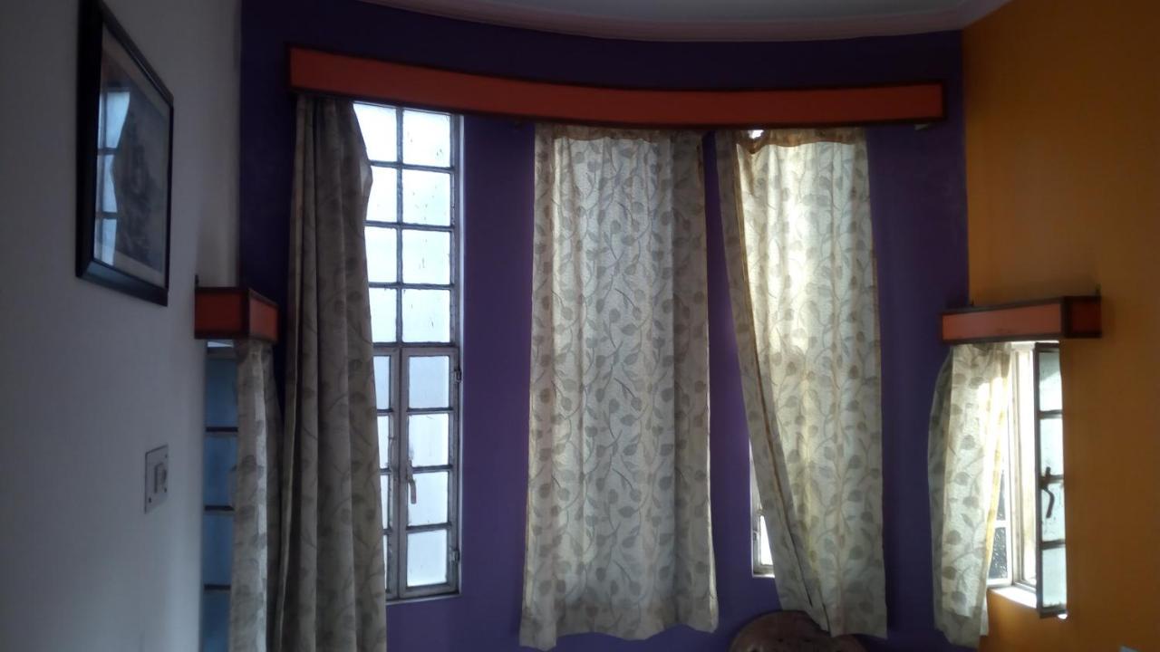 Ishan Paying Guest House Varanasi Exterior foto